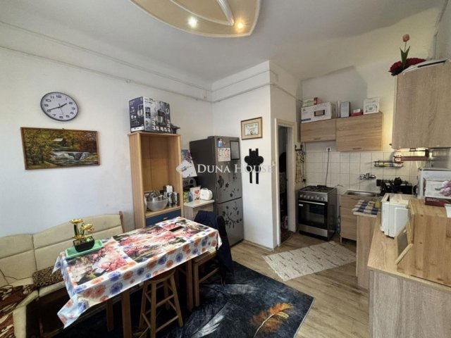 Eladó téglalakás, Kecskeméten 36.9 M Ft, 2 szobás