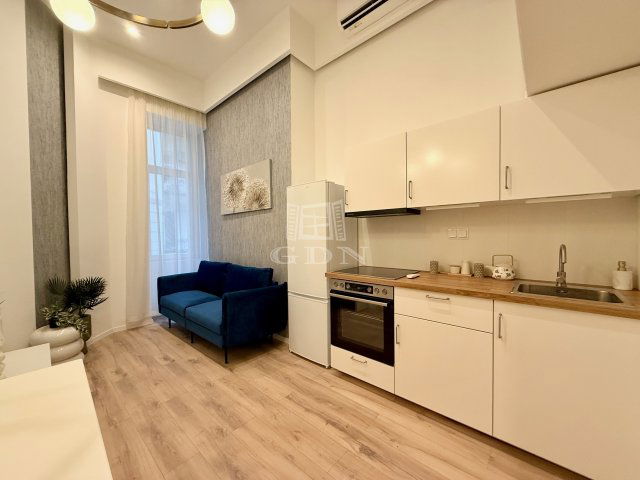 Eladó téglalakás, Budapesten, XIII. kerületben 54.9 M Ft