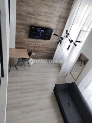 Eladó téglalakás, Debrecenben 52.9 M Ft, 1 szobás