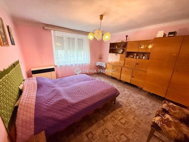 Eladó családi ház, Nagylókon 22 M Ft, 3 szobás