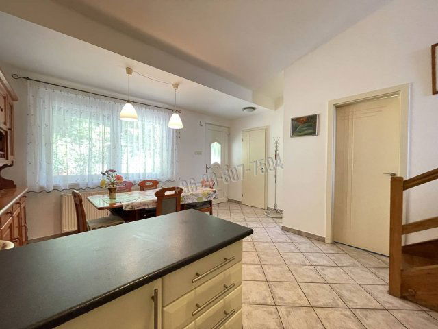 Eladó sorház, Egerben 96 M Ft, 3 szobás / költözzbe.hu