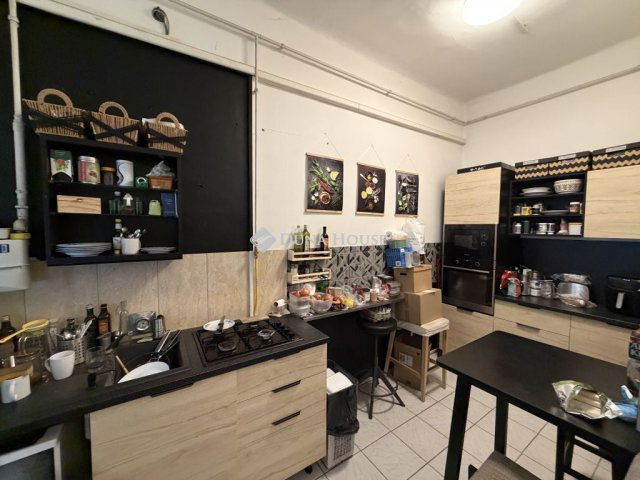 Eladó téglalakás, VII. kerületben, Marek József utcában