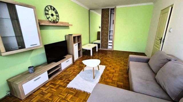 Kiadó téglalakás, albérlet, Debrecenben 170 E Ft / hó