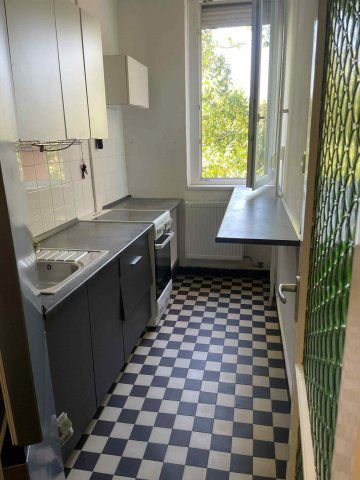 Eladó téglalakás, Budapesten, XXII. kerületben, Háros utcában