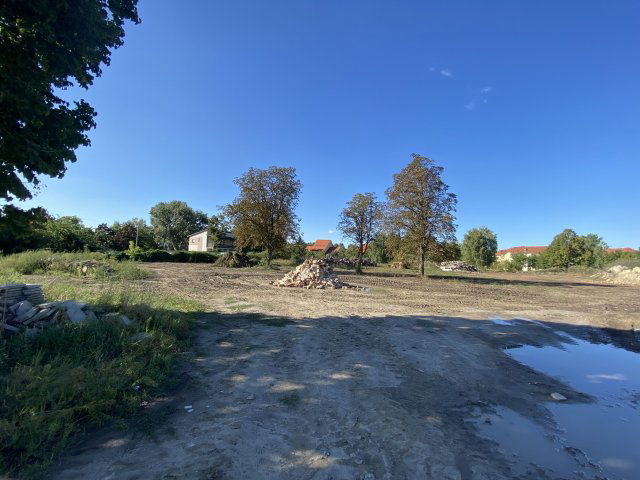 Eladó telek, Komáromban 250 M Ft / költözzbe.hu