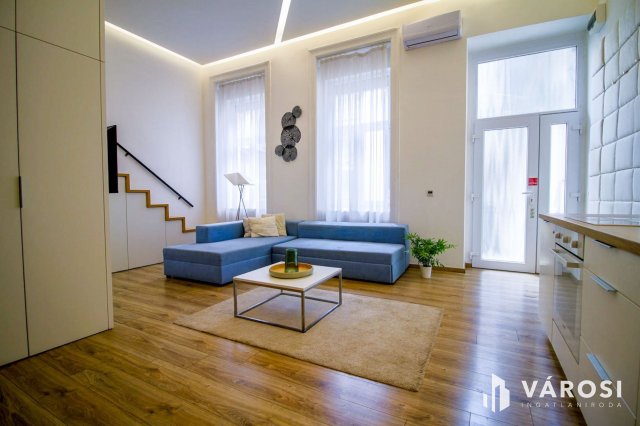 Kiadó téglalakás, albérlet, Budapesten, VI. kerületben