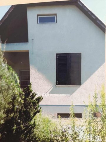 Eladó nyaraló, Debrecenben 25 M Ft, 2 szobás