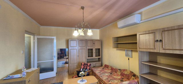 Eladó panellakás, Debrecenben 46 M Ft, 1+1 szobás