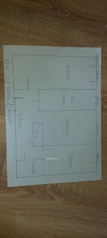 Eladó panellakás, Pécsett 47.5 M Ft, 2+1 szobás