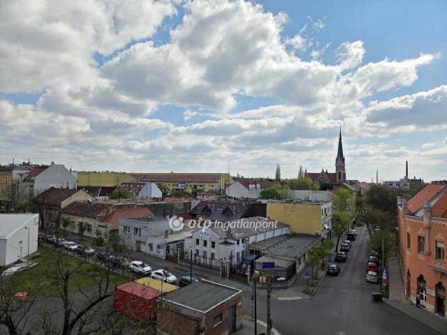 Eladó téglalakás, Budapesten, X. kerületben 88.7 M Ft