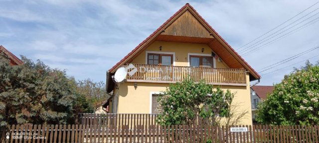 Eladó családi ház, Aszófőn 125 M Ft, 5 szobás