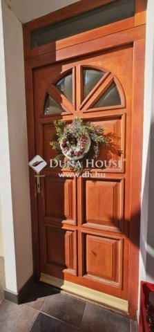 Eladó családi ház, Budakeszin 240 M Ft, 5 szobás