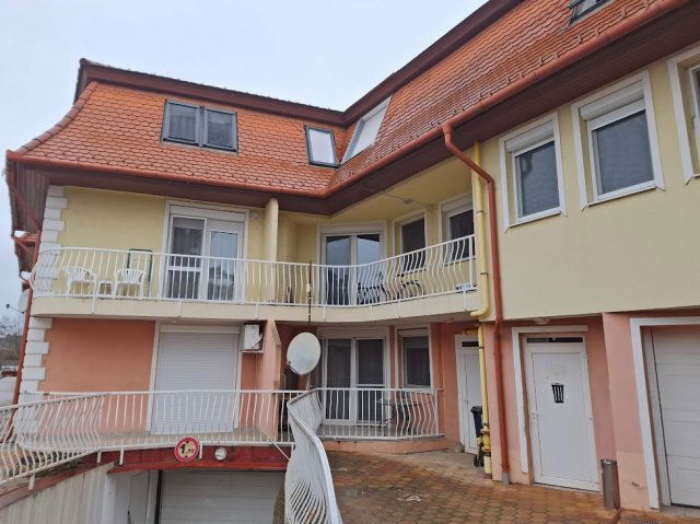 Eladó téglalakás, Hajdúszoboszlón, Szurmai utcában 40.9 M Ft