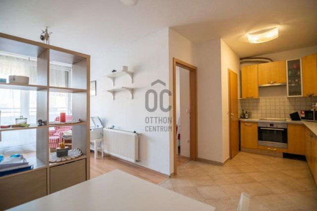 Eladó téglalakás, Budapesten, VIII. kerületben 105 M Ft