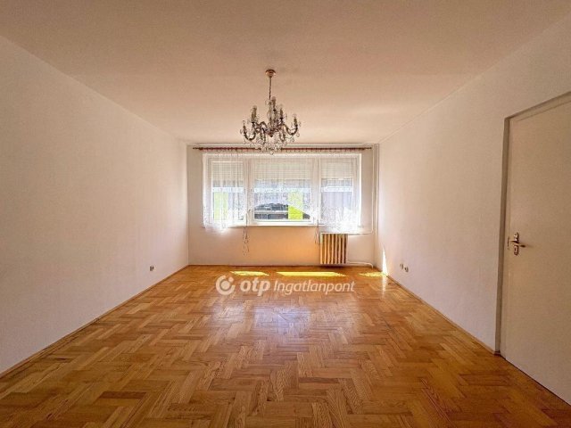 Eladó panellakás, Budapesten, VIII. kerületben 84.9 M Ft
