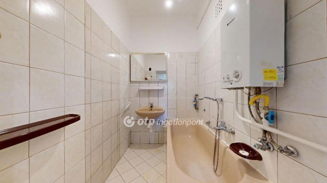 Eladó téglalakás, Miskolcon 31.5 M Ft, 2+1 szobás