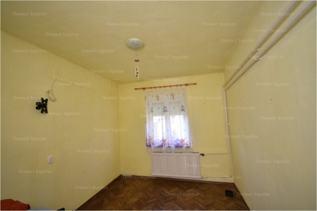 Eladó családi ház, Kisunyomon 26.5 M Ft, 2 szobás