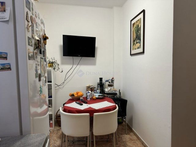 Eladó téglalakás, Szegeden 74.9 M Ft, 3 szobás