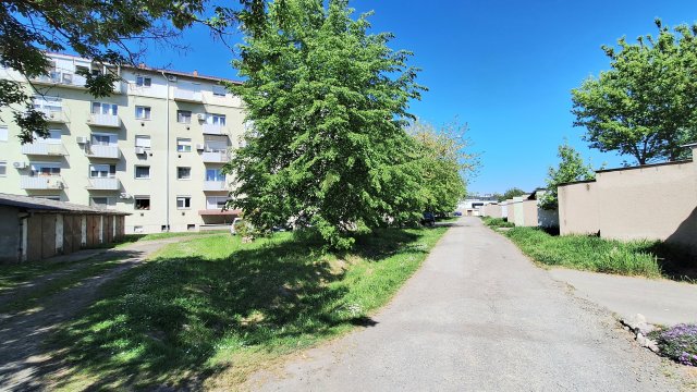 Eladó garázs, Szekszárdon 6 M Ft / költözzbe.hu