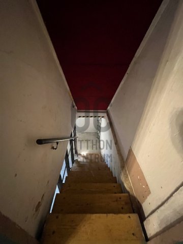 Eladó sorház, Pécsett 35.6 M Ft, 4 szobás / költözzbe.hu
