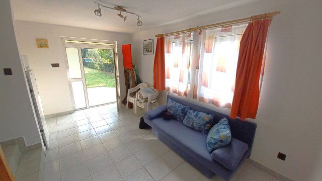 Eladó családi ház, Balatonkenesén 109 M Ft, 4 szobás