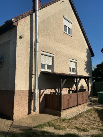 Eladó családi ház, Nagykállóban 56.9 M Ft, 2+2 szobás