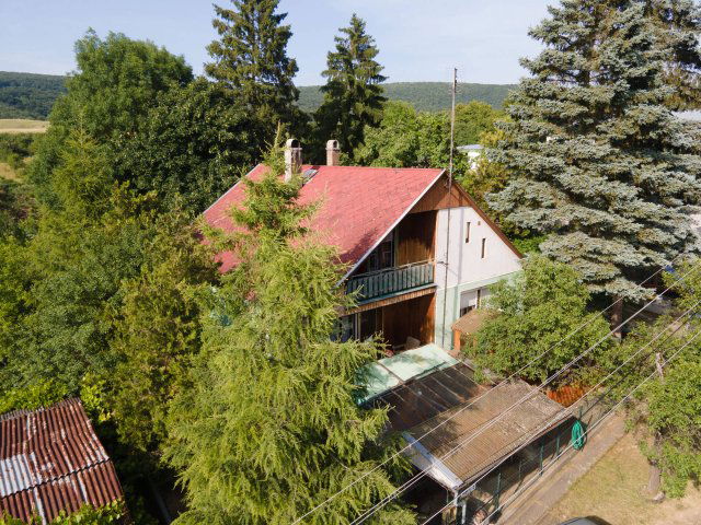 Eladó családi ház, Alsópetényen 39.9 M Ft, 4 szobás