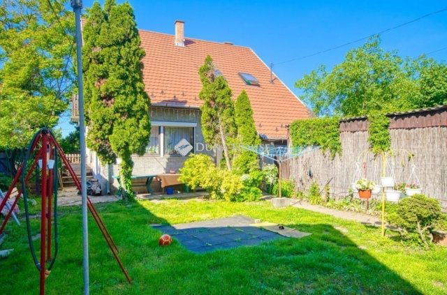 Eladó családi ház, Budapesten, XVIII. kerületben 94.9 M Ft