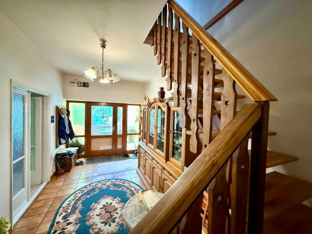 Eladó családi ház, Cegléden 65 M Ft, 4+1 szobás