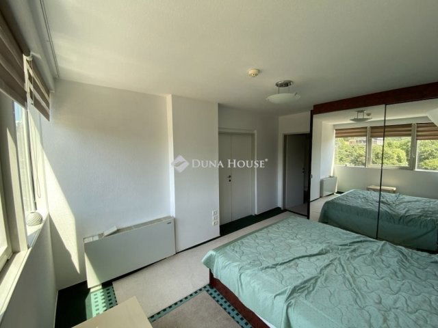 Eladó téglalakás, Budapesten, II. kerületben 72 M Ft, 2 szobás