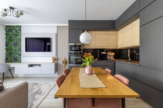 Eladó téglalakás, Budapesten, III. kerületben 144 M Ft, 3 szobás