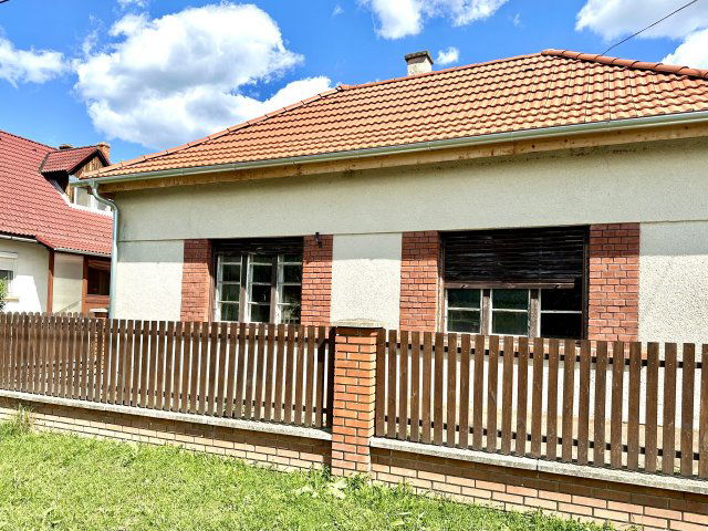 Eladó családi ház, Kisrákoson 36 M Ft, 2 szobás