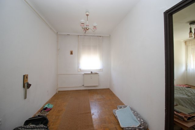 Eladó téglalakás, Ajkán 33.9 M Ft, 1+1 szobás