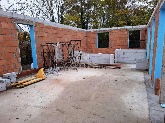 Eladó családi ház, Ráckevén 80 M Ft, 5 szobás