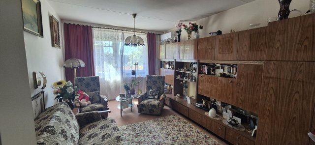 Eladó panellakás, Debrecenben 51.5 M Ft, 2 szobás