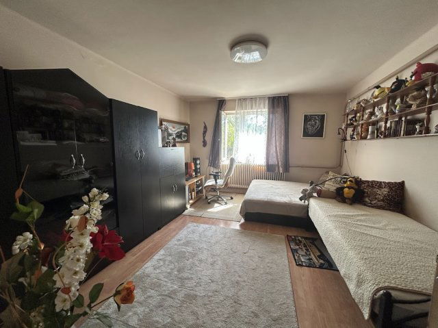 Eladó családi ház, Csornán 35 M Ft, 2 szobás