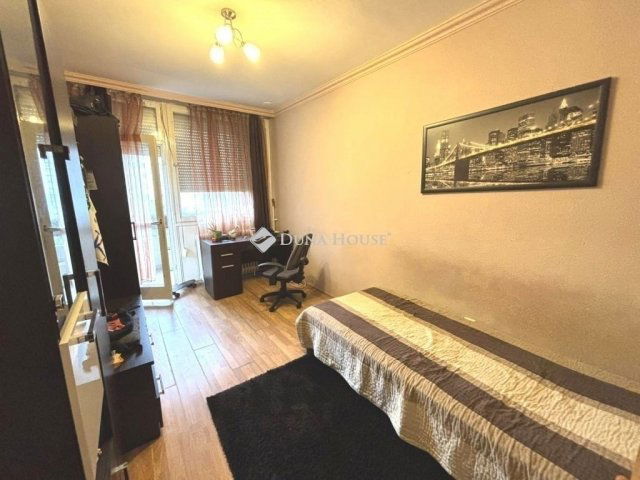 Eladó téglalakás, Debrecenben 59.9 M Ft, 3 szobás