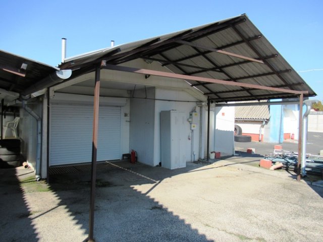 Eladó ipari ingatlan, Újhartyánon 39.9 M Ft