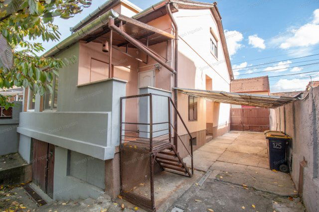 Eladó ikerház, Budapesten, XIX. kerületben 83 M Ft