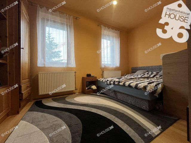 Eladó családi ház, Kecskeméten 74.9 M Ft, 4 szobás