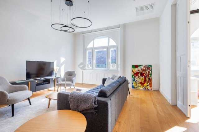 Eladó téglalakás, Budapesten, V. kerületben 285 M Ft, 4 szobás