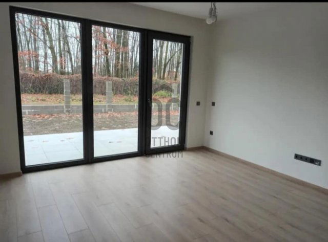 Eladó ikerház, Debrecenben 134.9 M Ft, 4 szobás