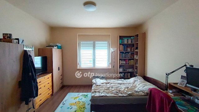 Eladó családi ház, Fedémesen 23 M Ft, 2 szobás