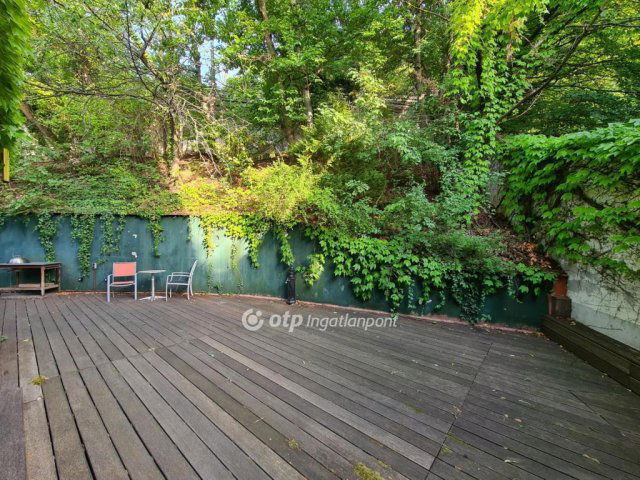 Eladó családi ház, Budapesten, XII. kerületben 549.9 M Ft