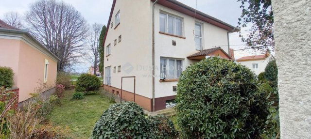 Eladó családi ház, Nagykanizsán 60 M Ft, 6 szobás