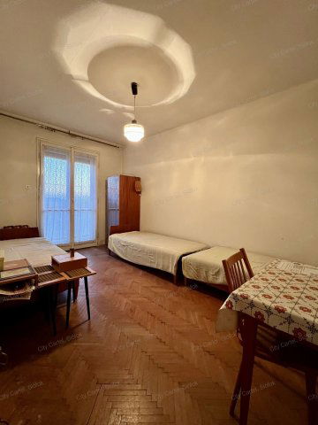 Eladó téglalakás, Balatonfüreden 49.99 M Ft, 3 szobás