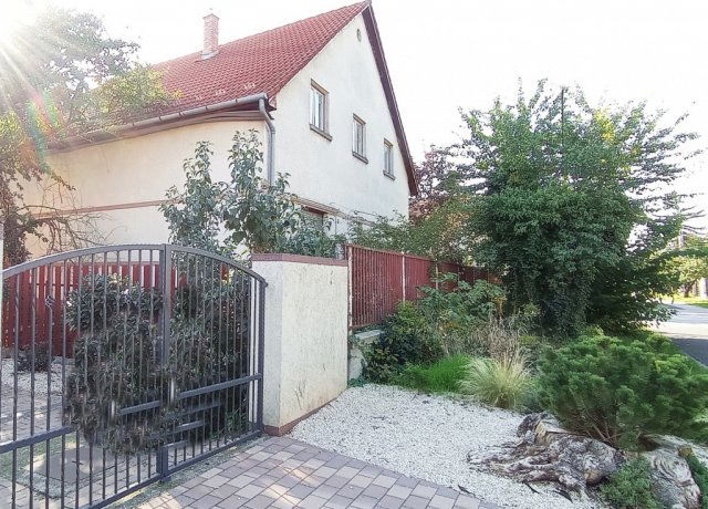 Eladó családi ház, XVIII. kerületben, Batthyány Lajos utcában