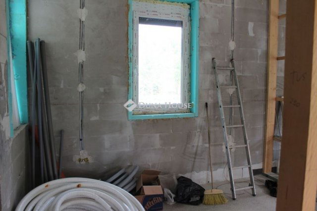 Eladó családi ház, Gödön 121.9 M Ft, 3 szobás