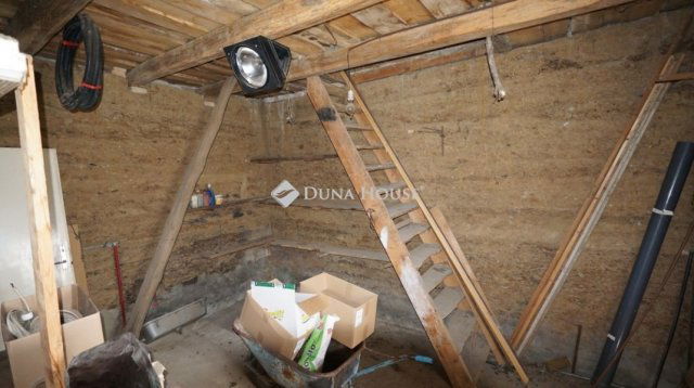 Eladó családi ház, Zalavégen 15.8 M Ft, 2 szobás