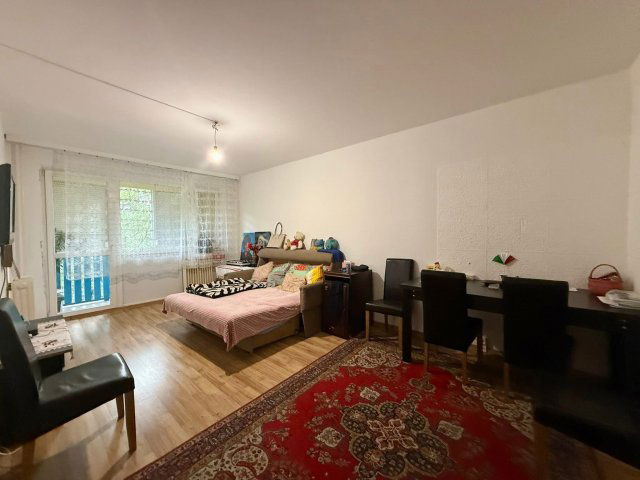 Eladó téglalakás, Szegeden 18.9 M Ft, 2 szobás